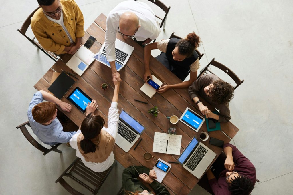7 maneras efectivas de apoyar a tu equipo cuando las ventas están bajas